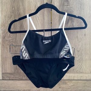 Speedo 2-piece bikini - size 32 (RUNS SMALL)